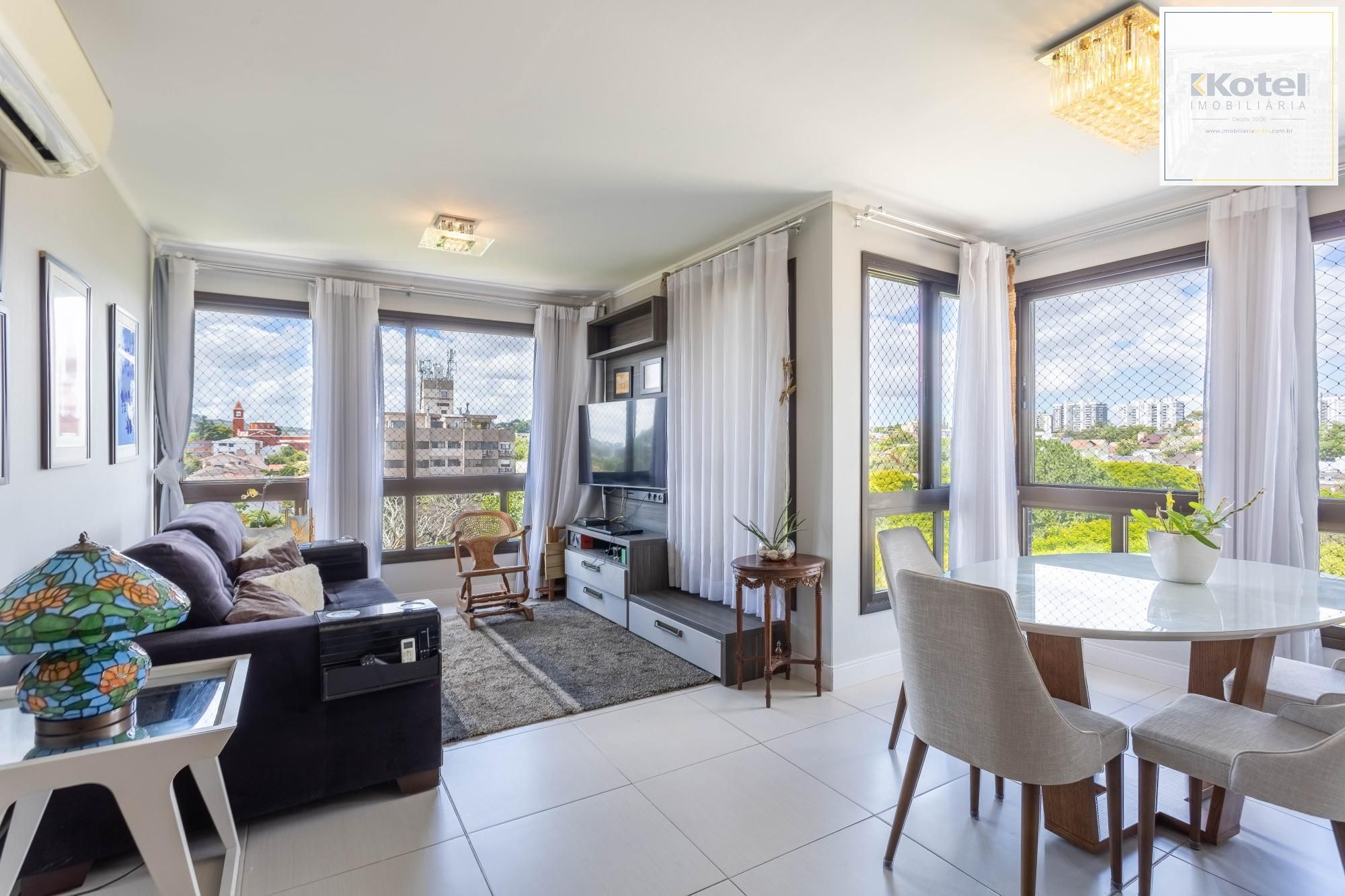 Apartamento à Venda com 2 Dormitórios (1 Suíte) e 2 Vagas Cobertas - Vila Ipiranga, Porto Alegre/RS — foto 2