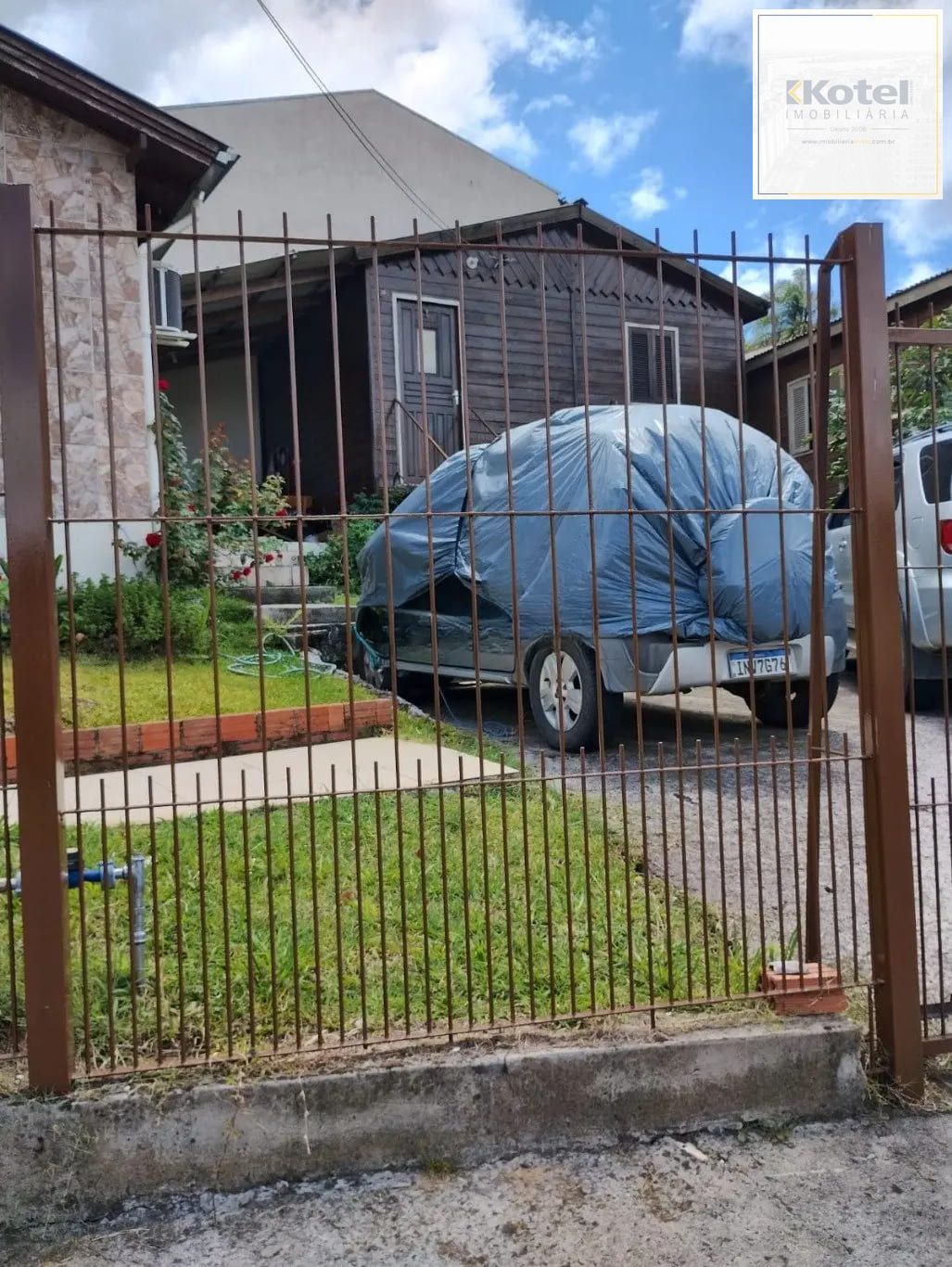 Casa de 3 dormitórios e 111m² à venda em Jardim Botânico, Porto Alegre. — foto 3