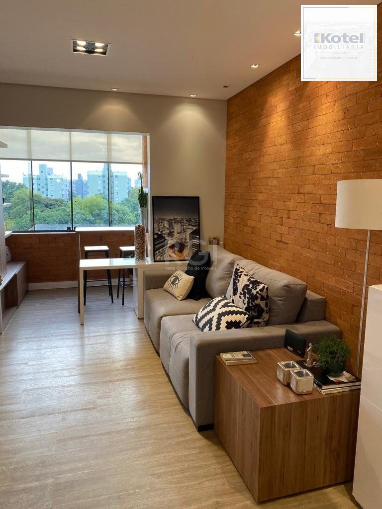 Excelente apartamento mobiliado de 2 dormitórios e 1 vaga de garagem — foto 2