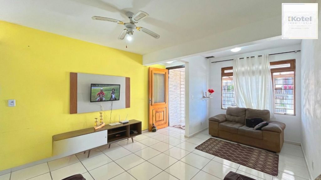 Casa de 2 dormitórios à venda Rua Heitor Kramer, Guarujá - Porto Alegre — foto 2