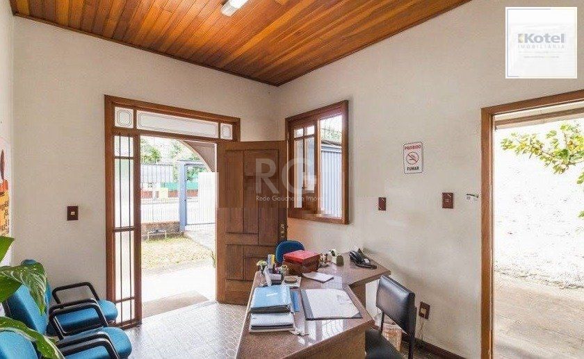 Predio para Venda - 120m², 3 dormitórios, 3 vagas - Partenon — foto 3