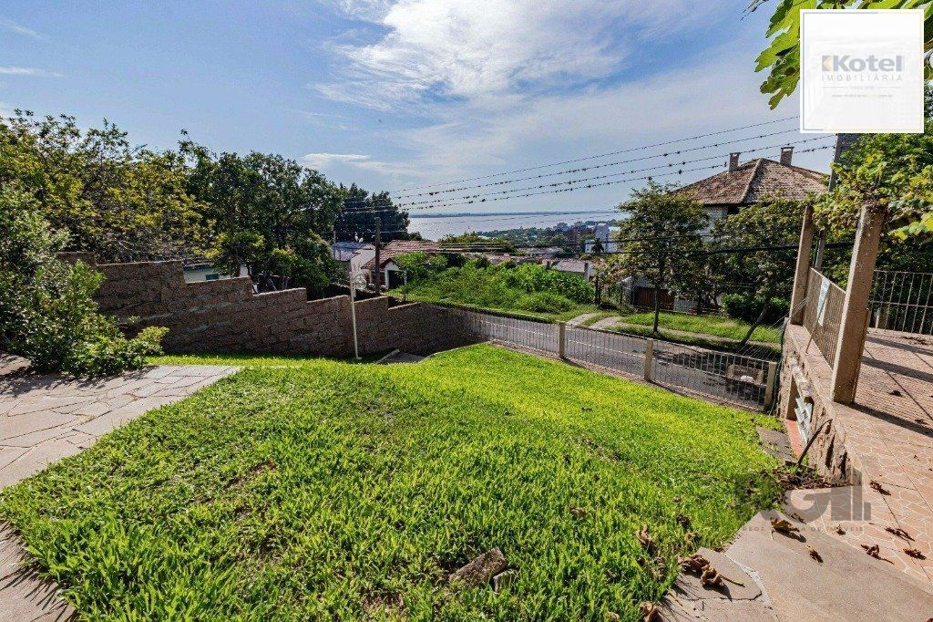 Casa com 267m², 3 dormitórios, 1 vaga no bairro Tristeza — foto 3