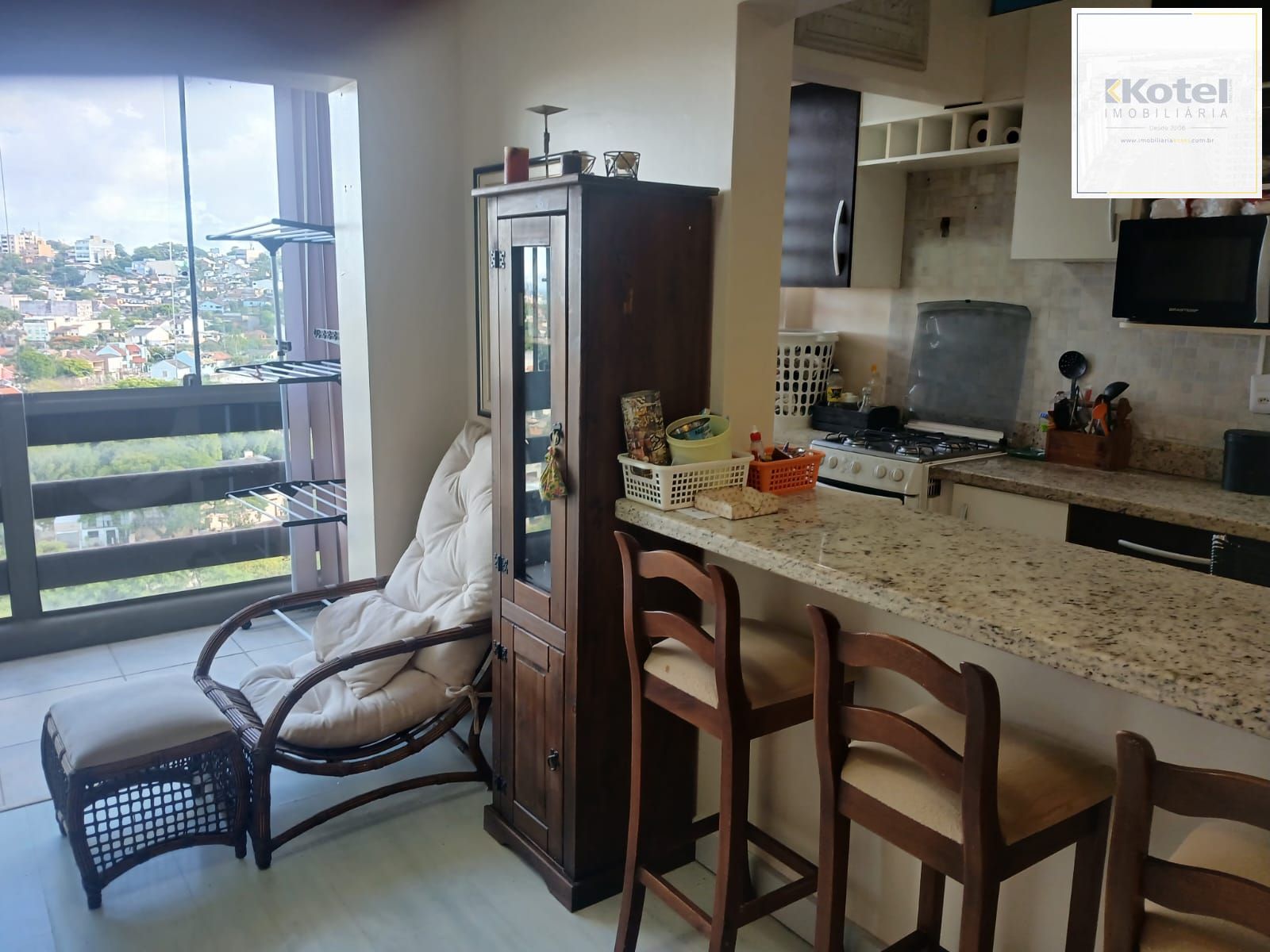 Apartamento de 2 dormitórios com vaga de garagem coberta e escriturada no Bairro Glória – Porto Alegre. — foto 4