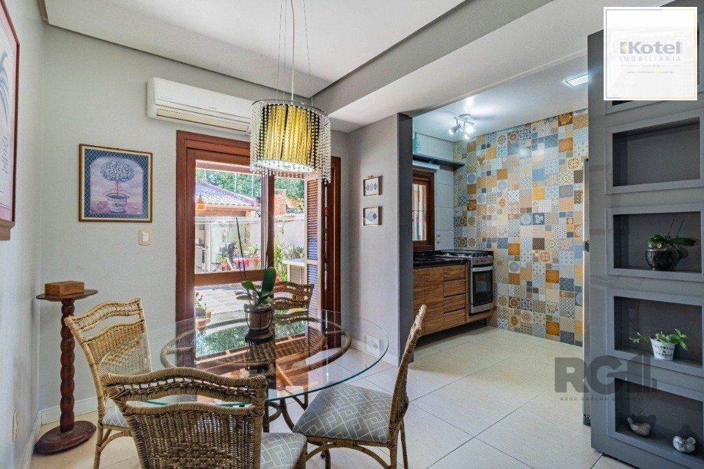 Casa de 3 dormitórios no bairro Cavalhada — foto 4