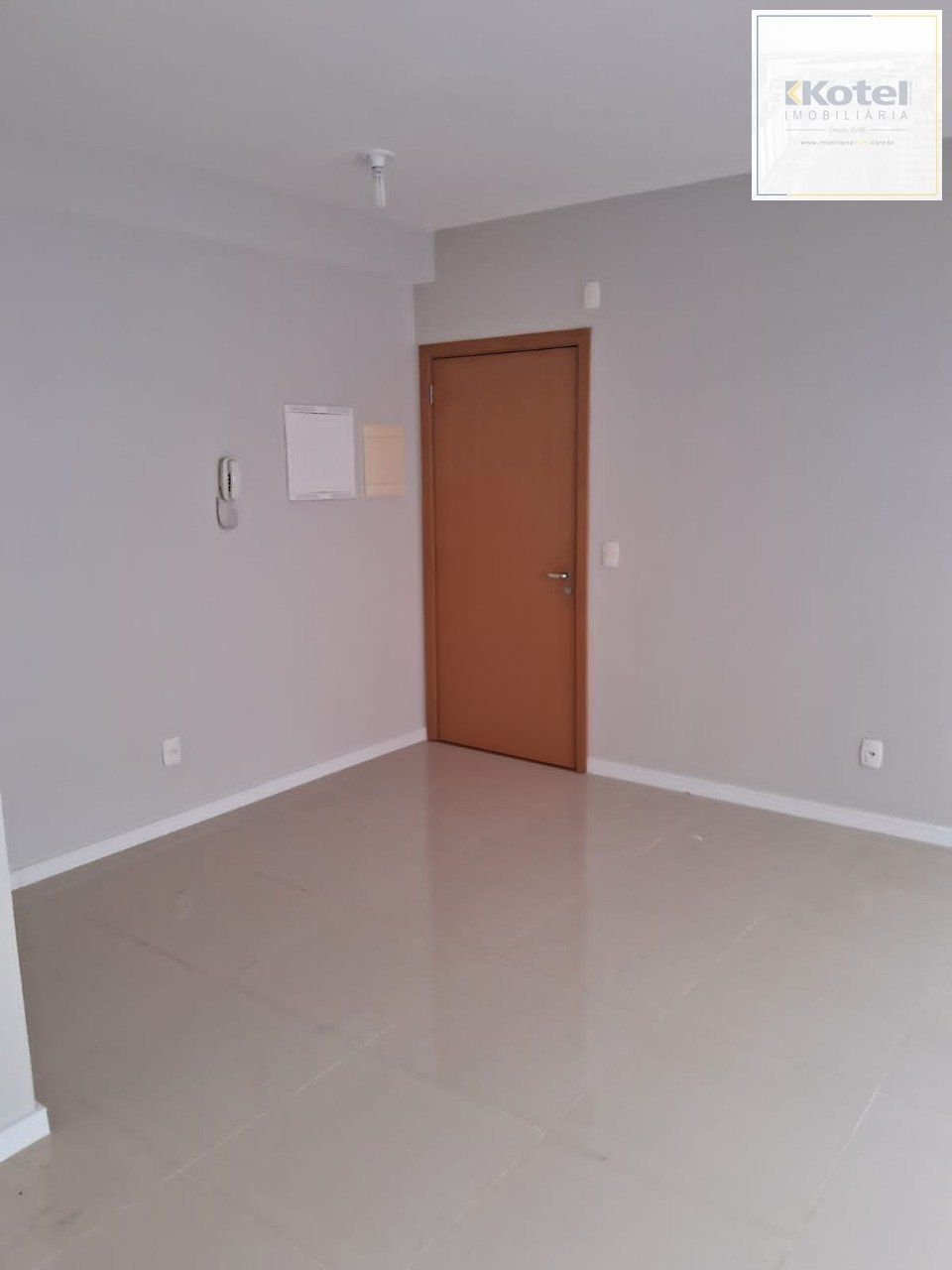 Sala Comercial no bairro Petrópolis em Porto Alegre para Alugar — foto 5
