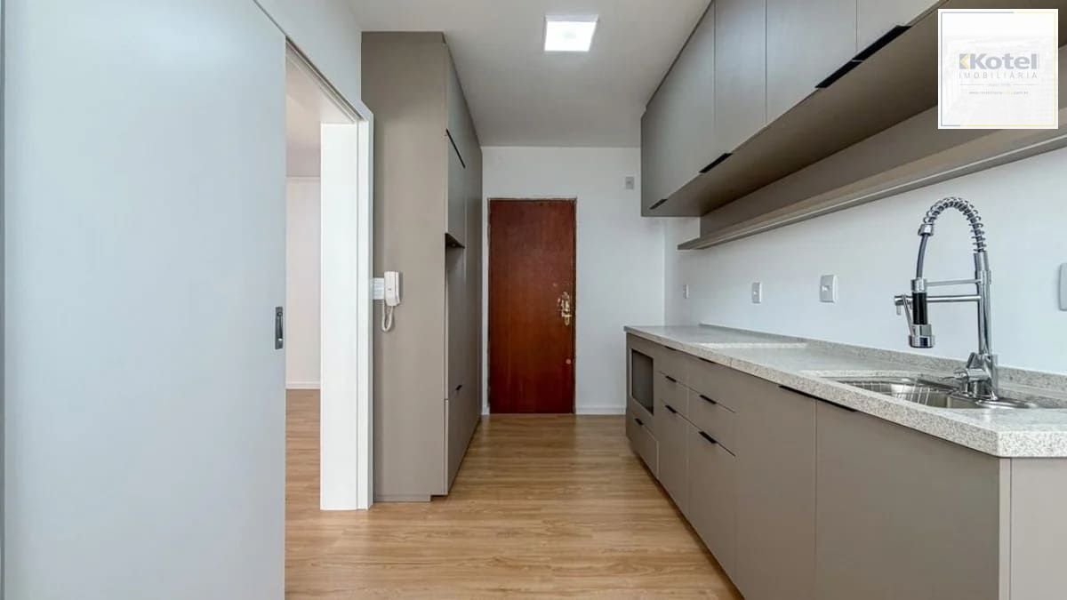 Apartamento, 3 quartos, à venda, 104 m², Moinhos de Vento - Porto Alegre — foto 2