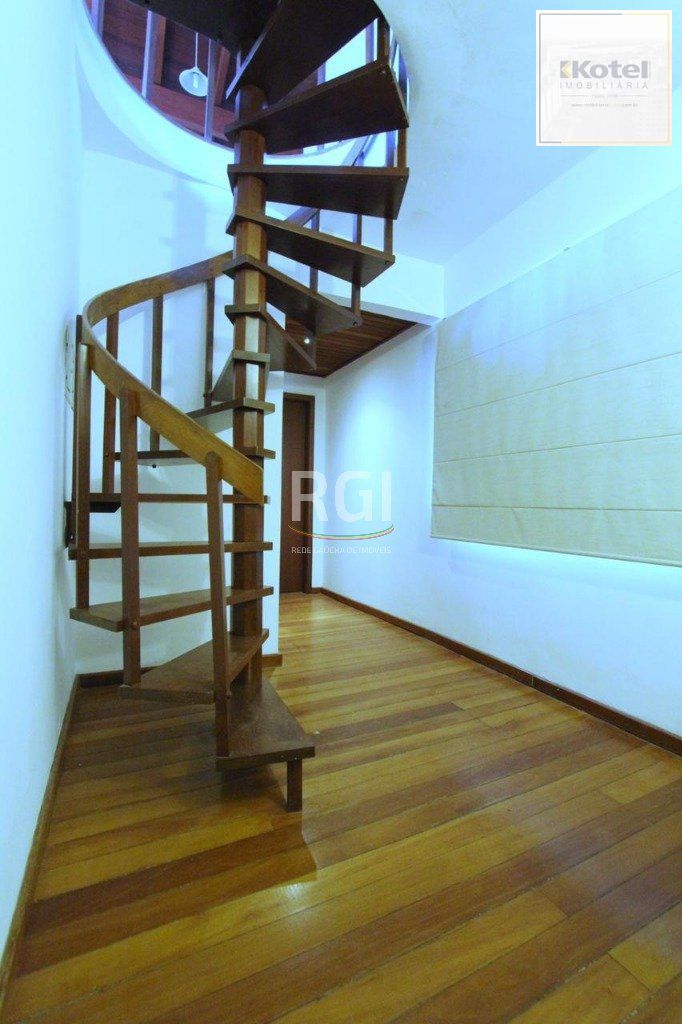 Casa para Venda - 185.29m², 4 dormitórios, sendo 2 suites, Teresópolis — foto 3