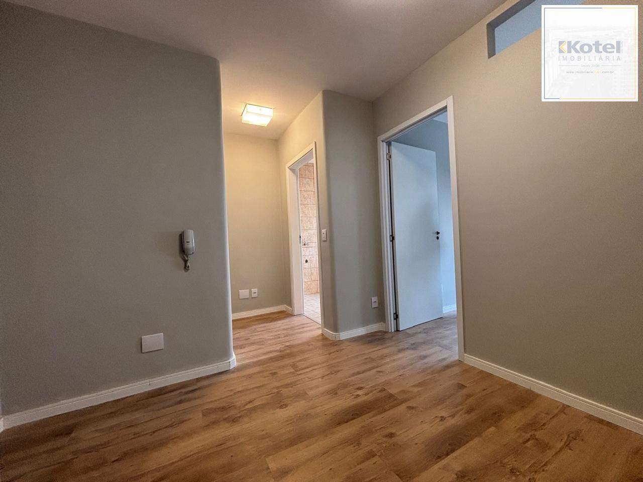 Apartamento 01 dormitório no bairro Cristal, Porto Alegre. — foto 2