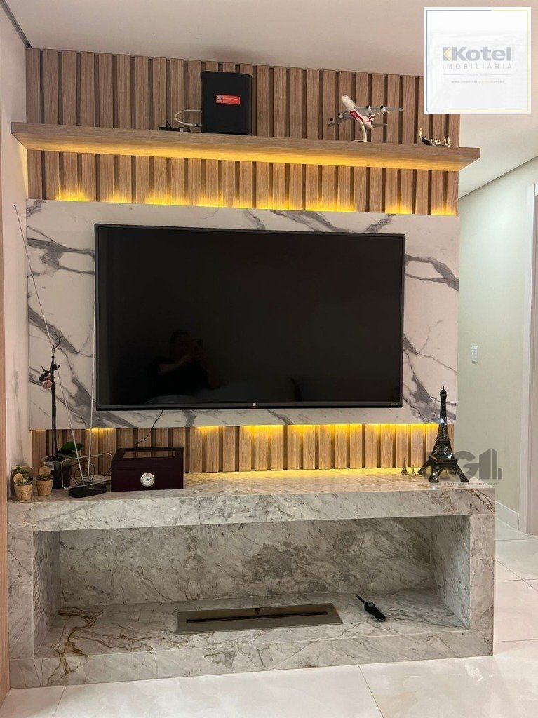 Excelente apartamento de 68m² com 2 dormitórios e 1 vaga no bairro Jardim Itu