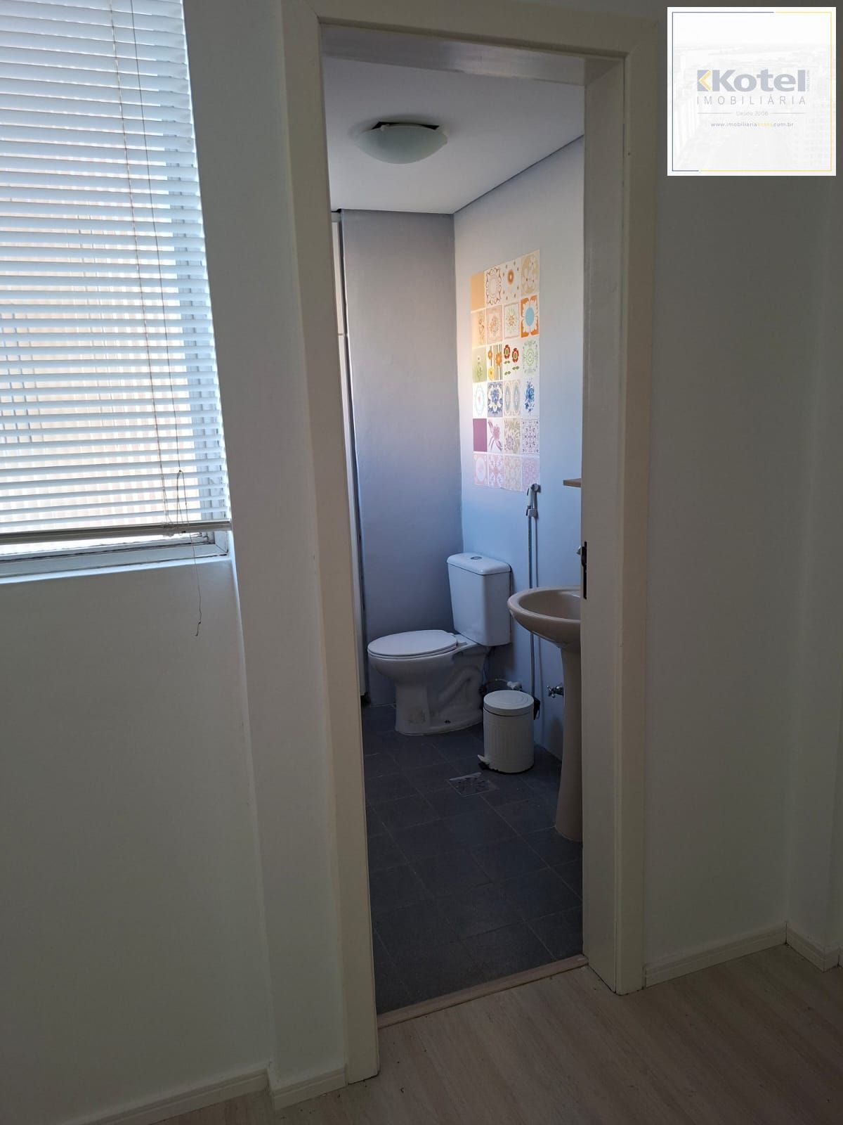 Sala comercial de 47m² no Moinhos de Vento