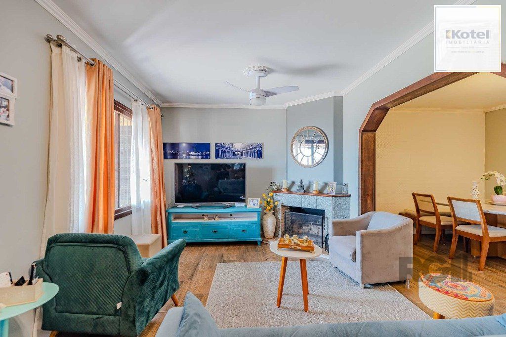 Casa com 234m², 3 dormitórios, 3 vagas no bairro Partenon — foto 3