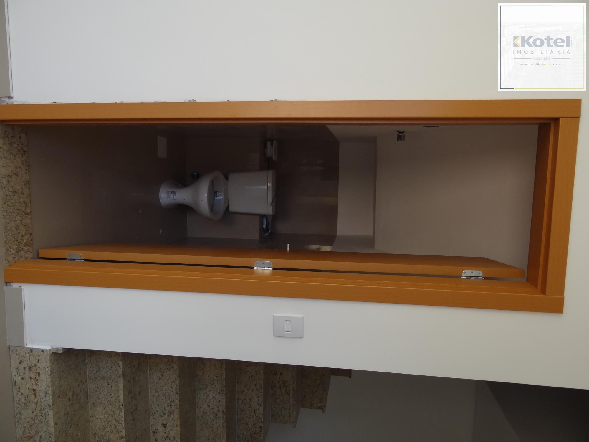 Casa com 3 dormitórios no bairro Mário Quintana — foto 4