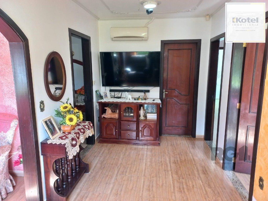 Casa 161m² - 2 dormitórios, 4 vagas no bairro Santo Onofre em Viamão