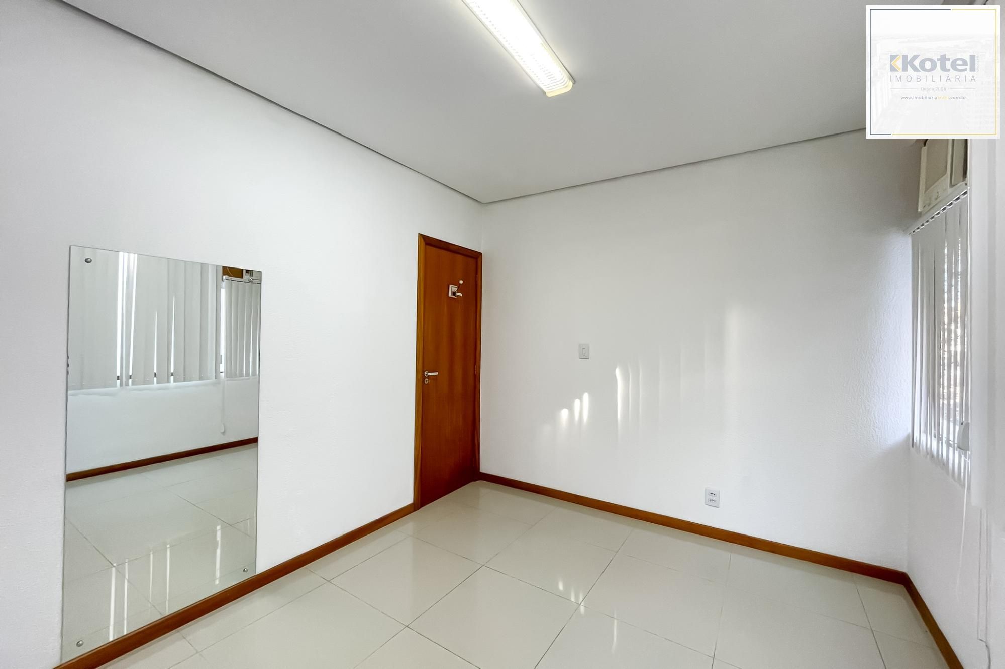 Sala comercial, 2 salas, à venda, 111 m², Santana - Porto Alegre — foto 4