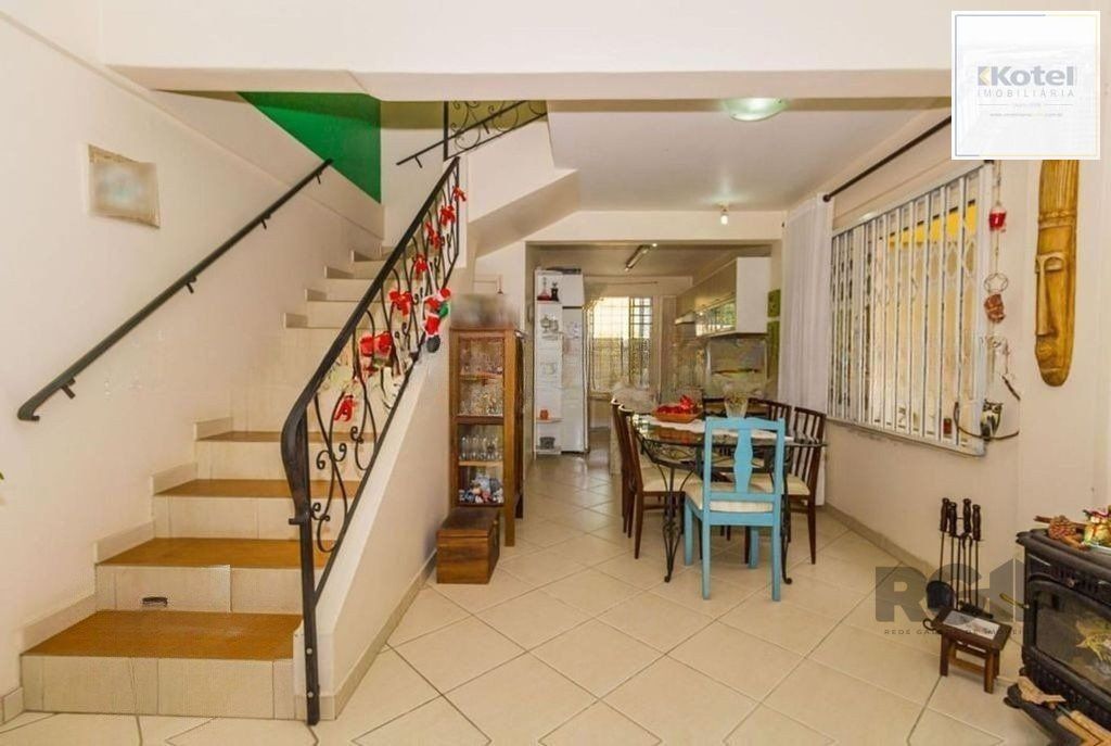Casa 5 Dormitório(s) Bairro Teresópolis — foto 4