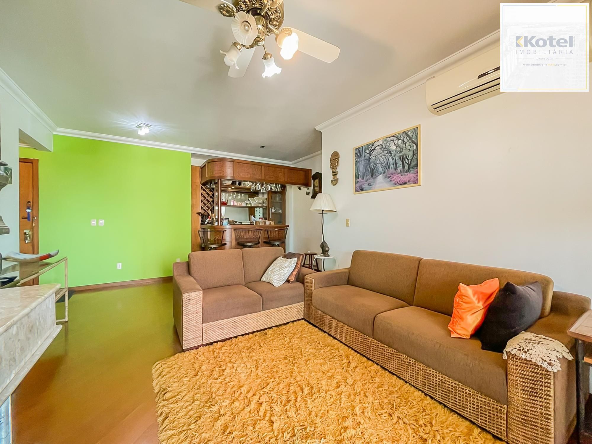 Lindo apartamento 03 dormitórios, duas vagas Coração Menino Deus — foto 3