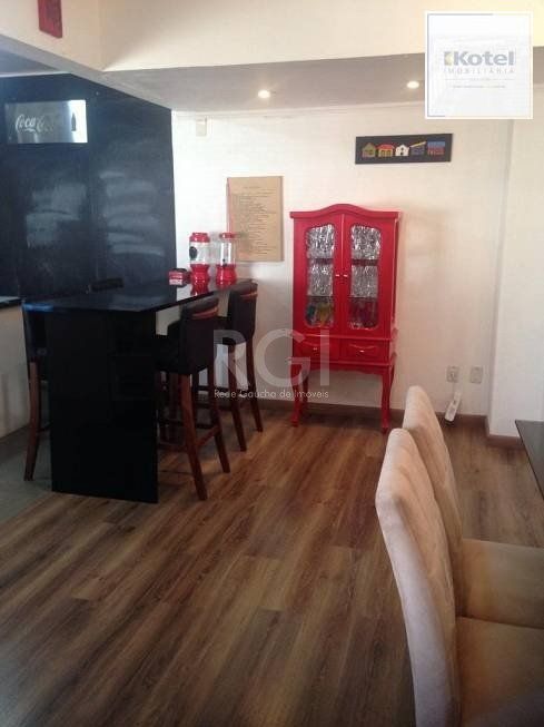 Casa para Venda - 130m², 3 dormitórios, sendo 2 suites, 6 vagas - Nonoai — foto 5