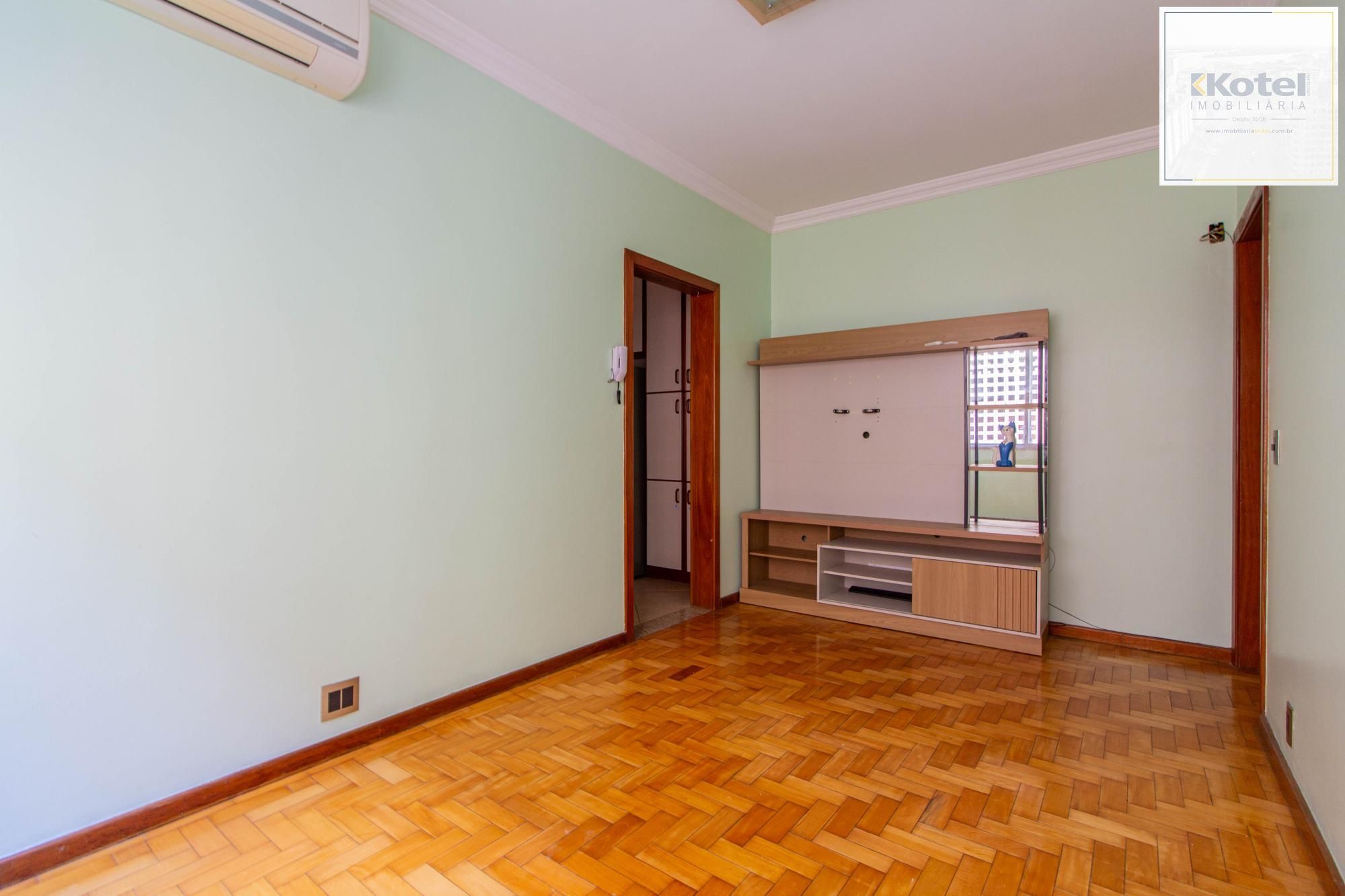 Apartamento de 2 dormitórios no bairro Centro Histórico - Porto Alegre