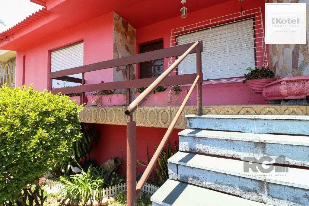 Casa com 3 dormitórios no bairro Cristo Redentor — foto 2