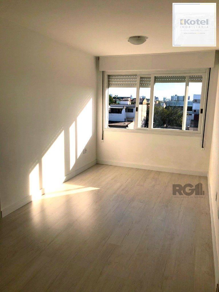 Apartamento 58m² - 2 dormitórios e 1 vaga no bairro Santa Maria Goretti — foto 2