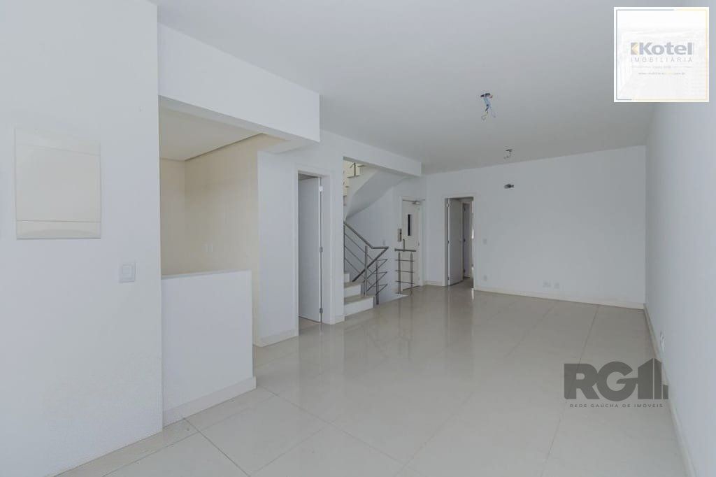 Excelente casa em condomínio de 251m² com 3 suítes e elevador! — foto 3