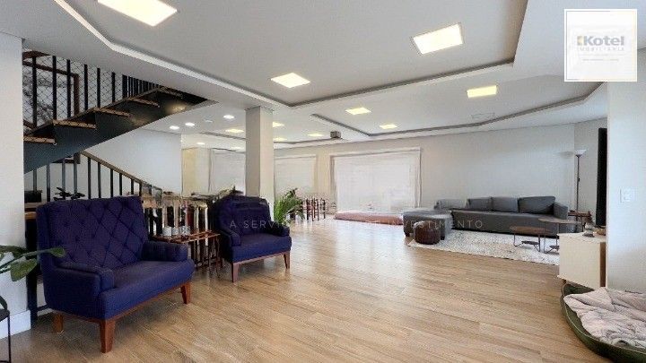 Casa 4 quartos à venda, 387m², Jardim Itu - Porto Alegre — foto 4