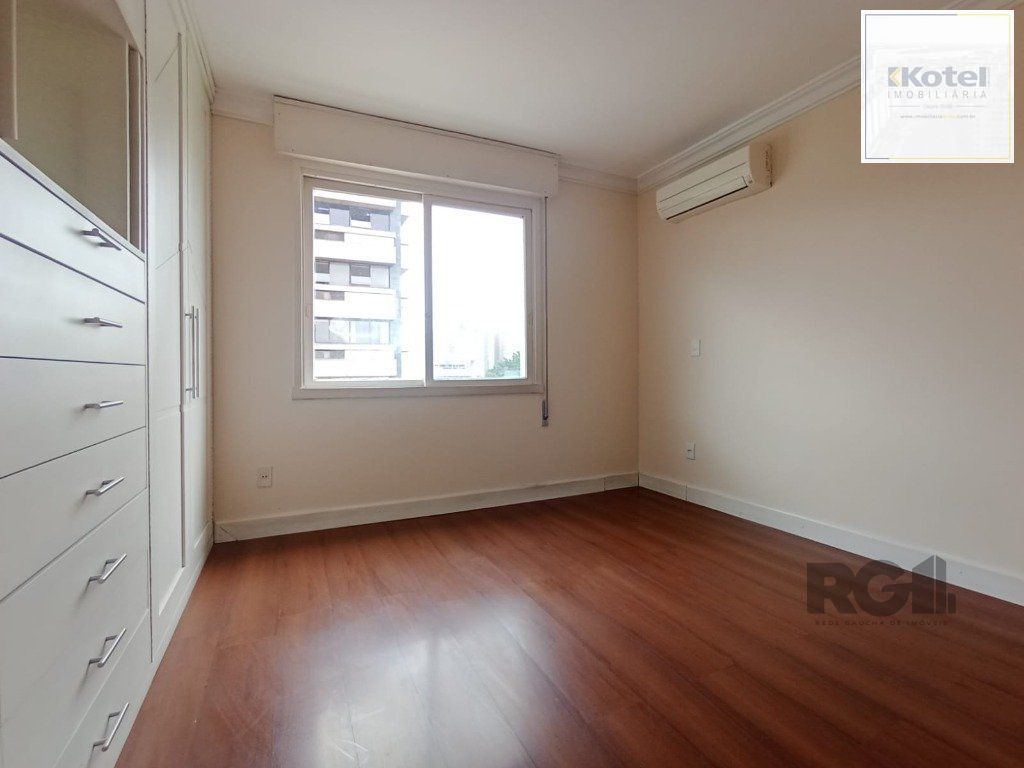 Duplex 2 dormitórios 1 vaga coberta em frente ao parque marinha do Brasil no Praia de Belas