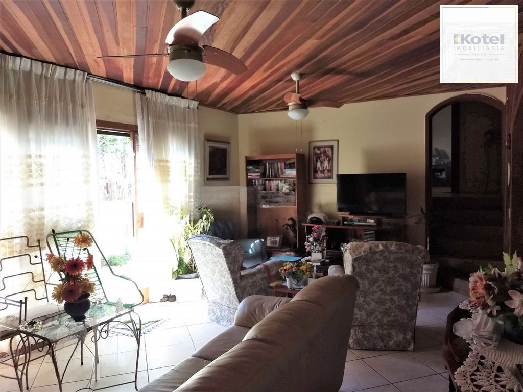 Casa 4 dormitórios à venda no Bairro Vila Jardim - Porto Alegre — foto 5
