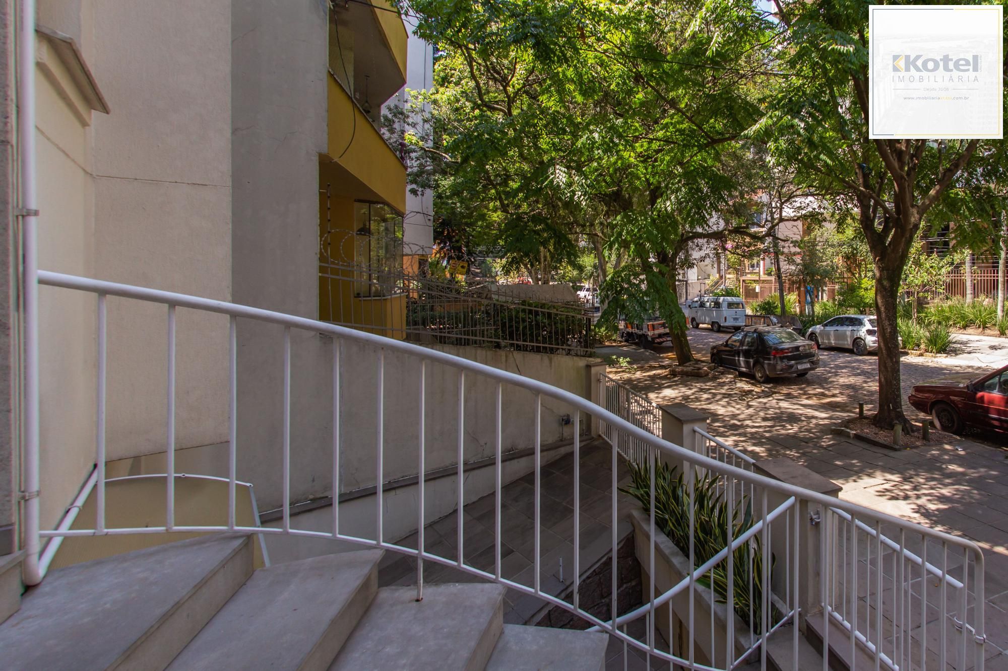 Apartamento 02 dormitórios próximo ao hospital Moinhos — foto 3