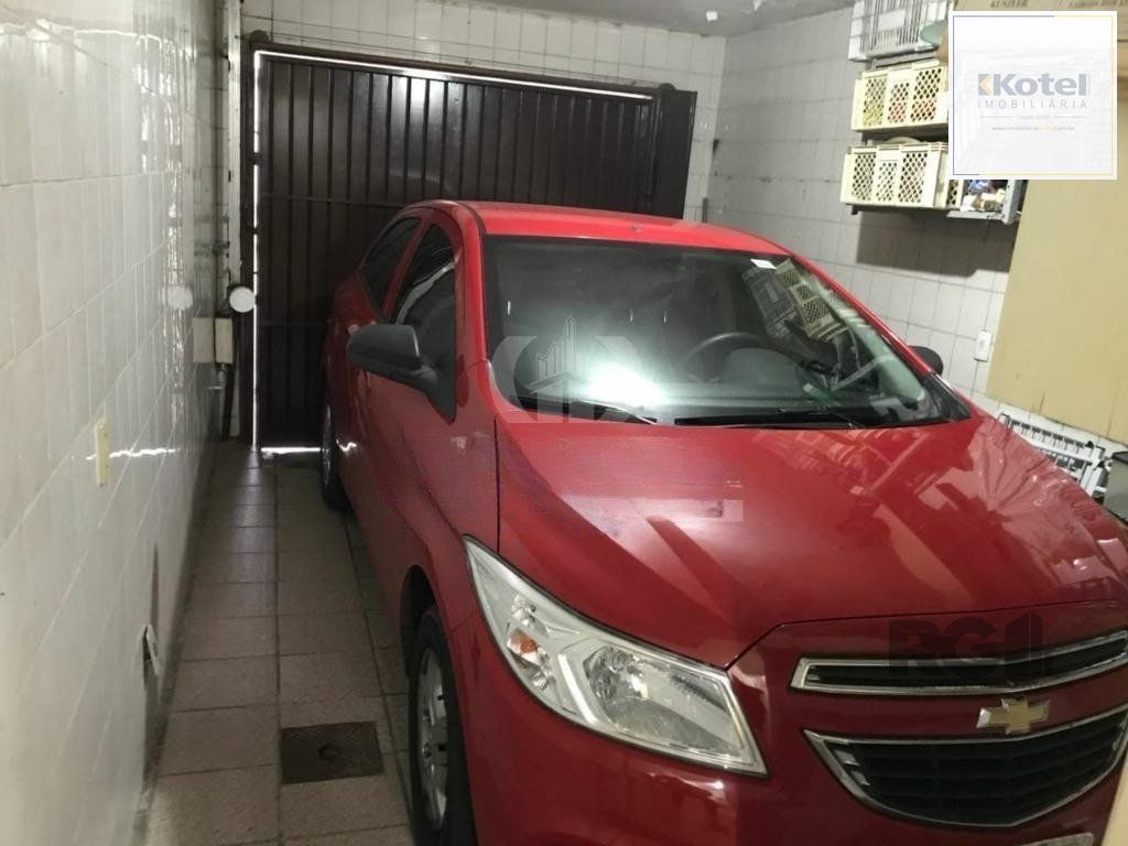 Casa 3 quartos à venda, 144m², Santa Maria Goretti - Porto Alegre
