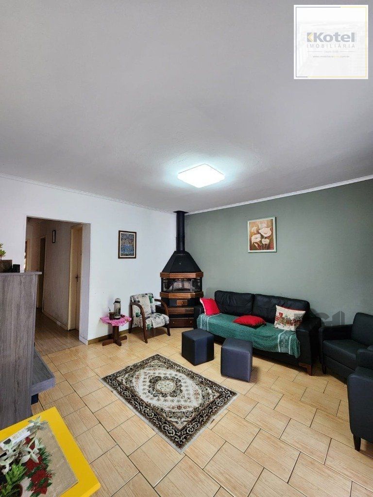 Casa de 3 dormitórios no bairro Vila Nova — foto 3