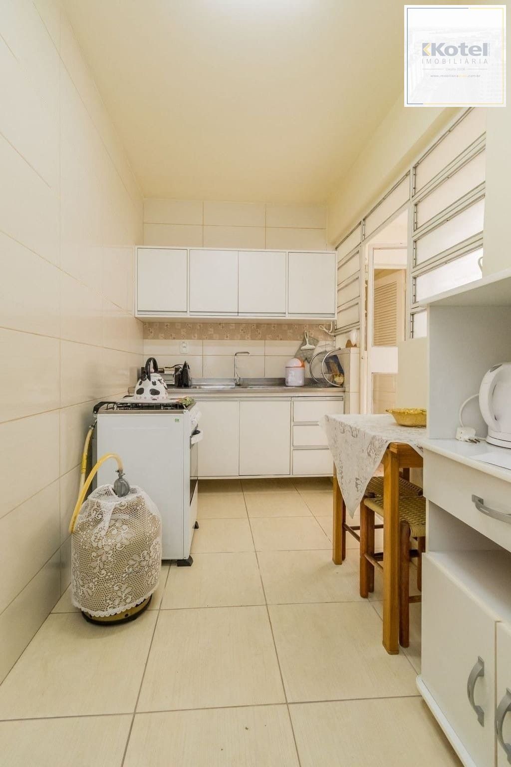 Apartamento Garden de 3 dormitorios  á venda em Rio Branco, Porto Alegre — foto 4