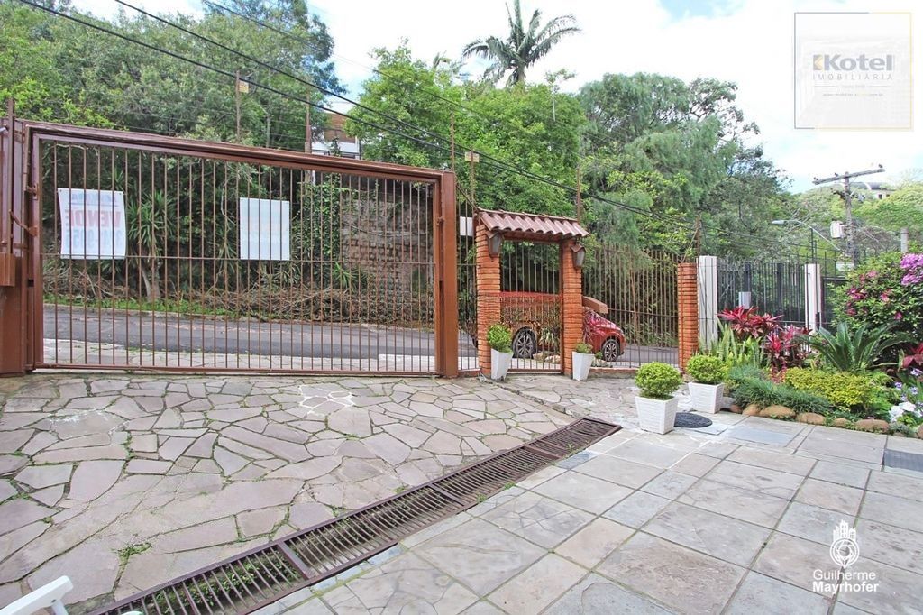 Casa para Venda -  3 dormitórios, sendo 1 suites, 2 vagas - São Caetano — foto 2