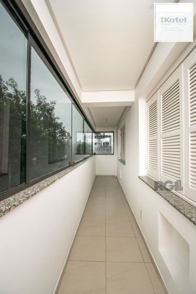 Excelente apartamento de 127m² com 3 dormitórios e 2 vagas.