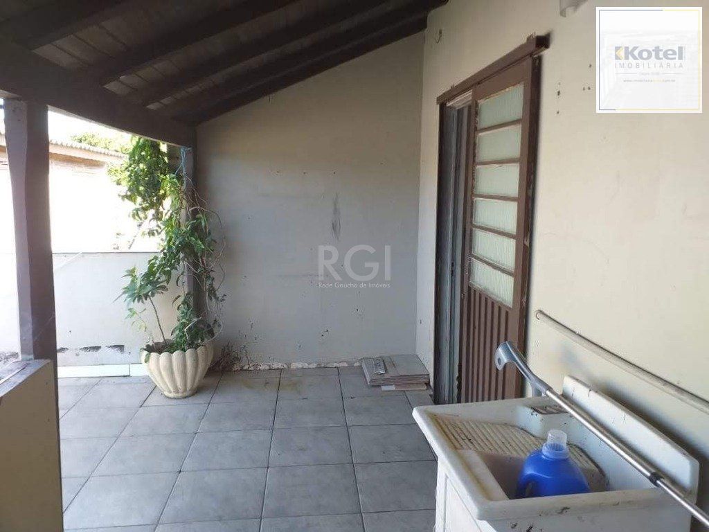 Casa para Venda - 200m², 6 dormitórios, 4 vagas - Tristeza — foto 3