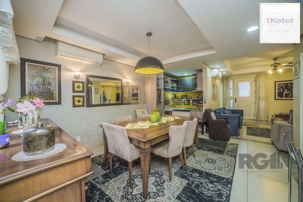 Casa de 4 dormitórios no bairro Glória — foto 4