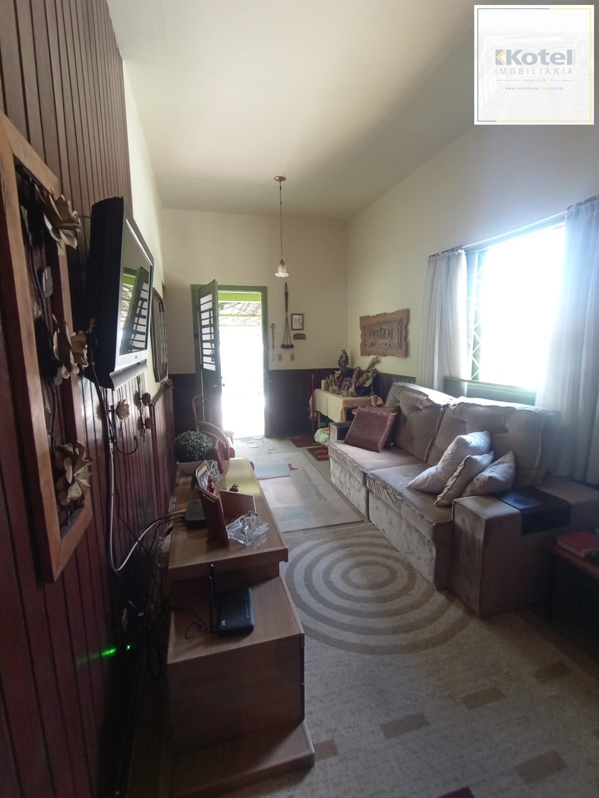 Casa 3 dormitórios no bairro Menino Deus em Porto Alegre para Alugar — foto 5