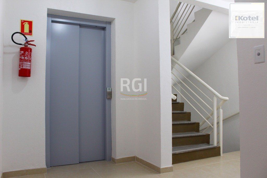 Apartamento para Venda - 80m², 2 dormitórios, sendo 1 suites, 2 vagas - Teresópolis — foto 2