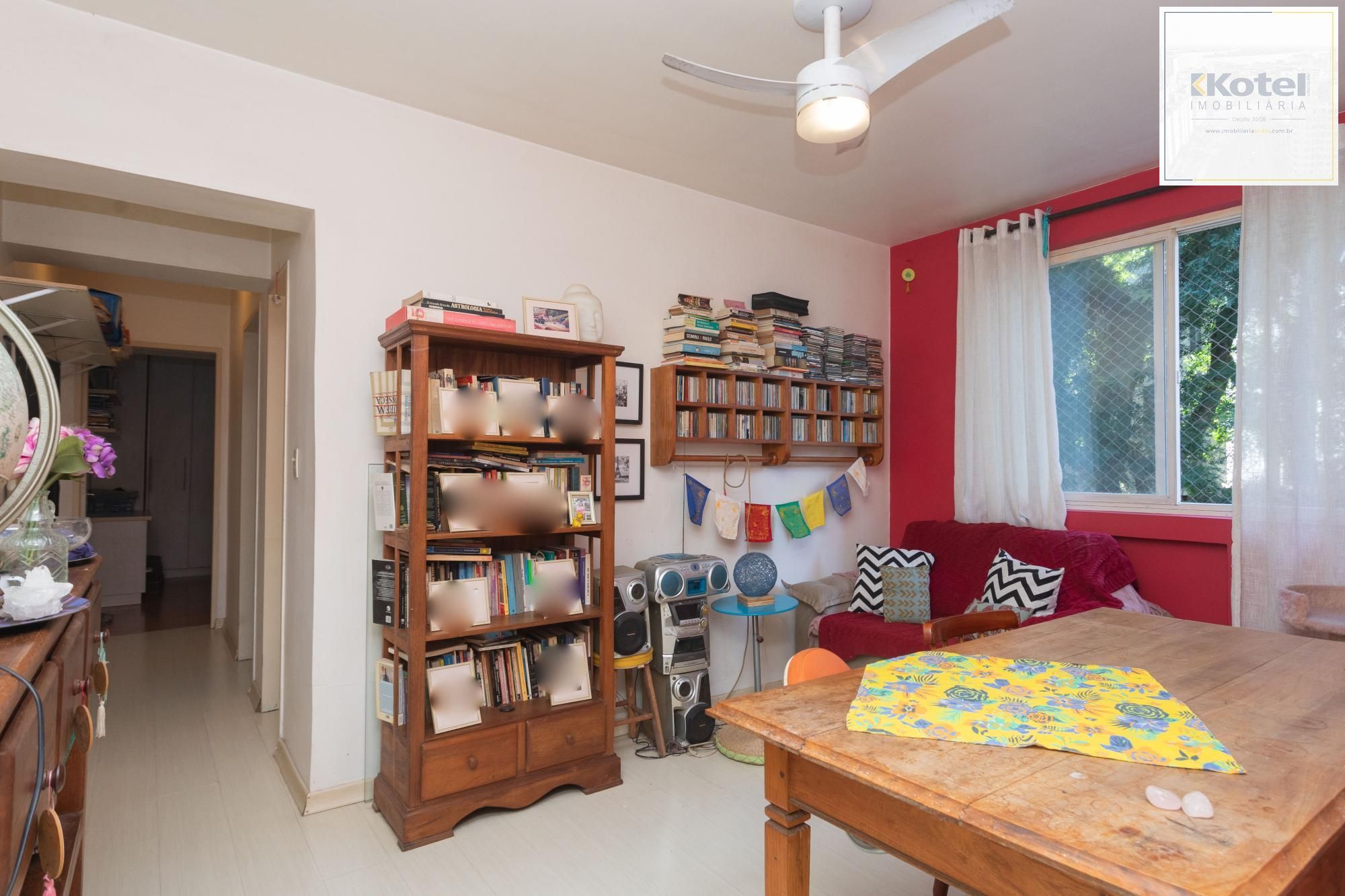 Apartamento de 02 dormitórios com vaga no bairro Boa Vista -Porto Alegre/RS