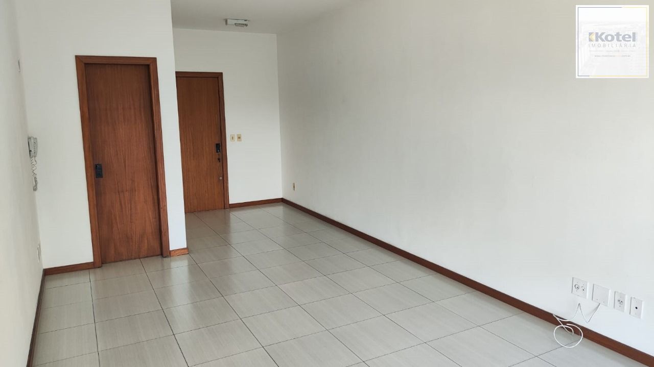 Sala Comercial com vaga coberta no Bairro Menino Deus Porto Alegre