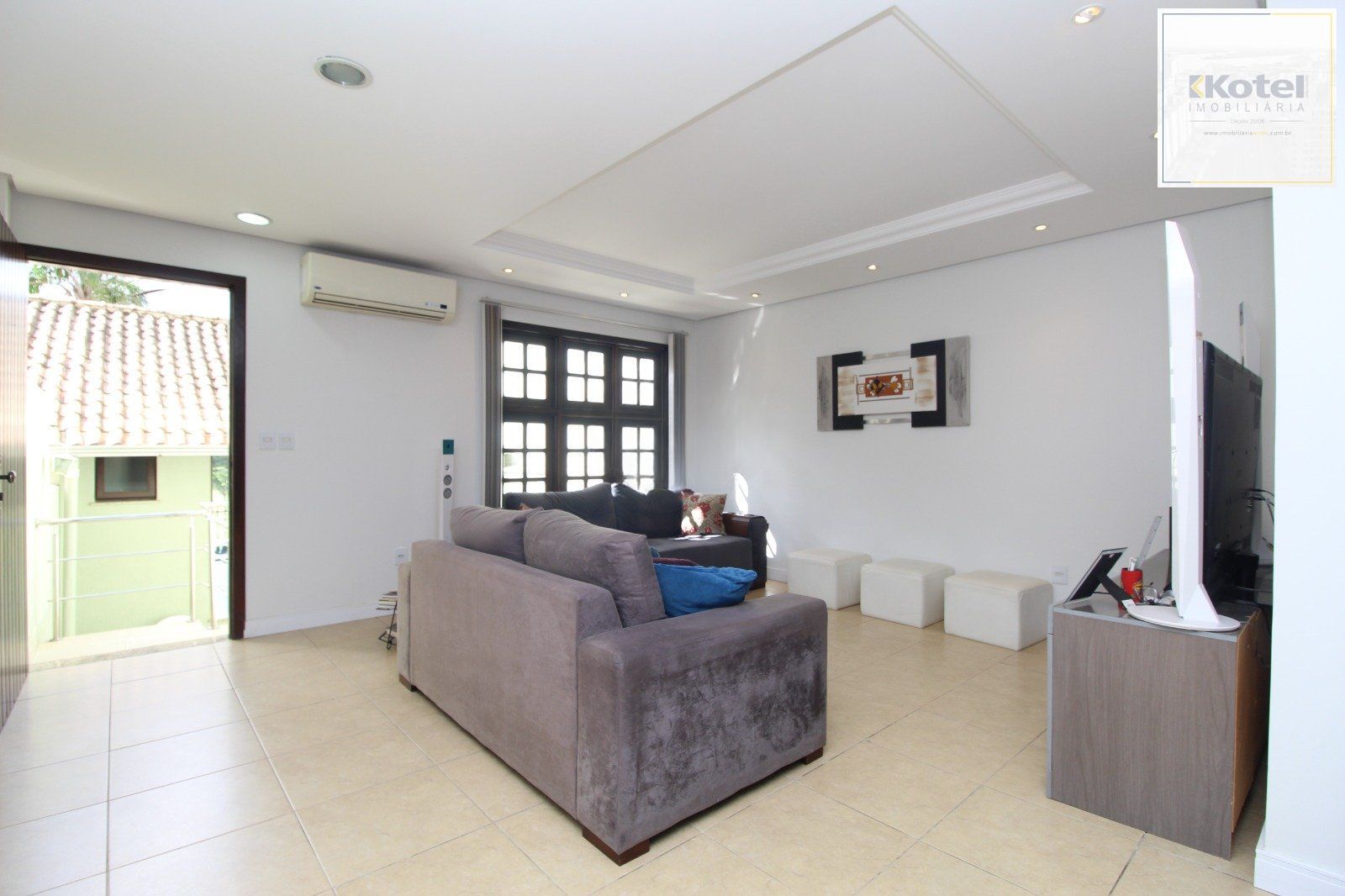 Casa de 180m² com 3 dormitórios  no bairro Ecoville, Porto Alegre
