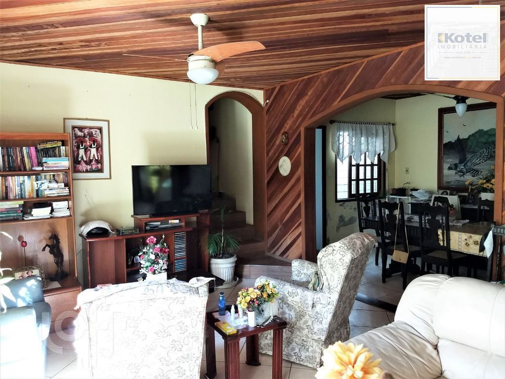 Casa 4 dormitórios à venda no Bairro Vila Jardim - Porto Alegre — foto 4