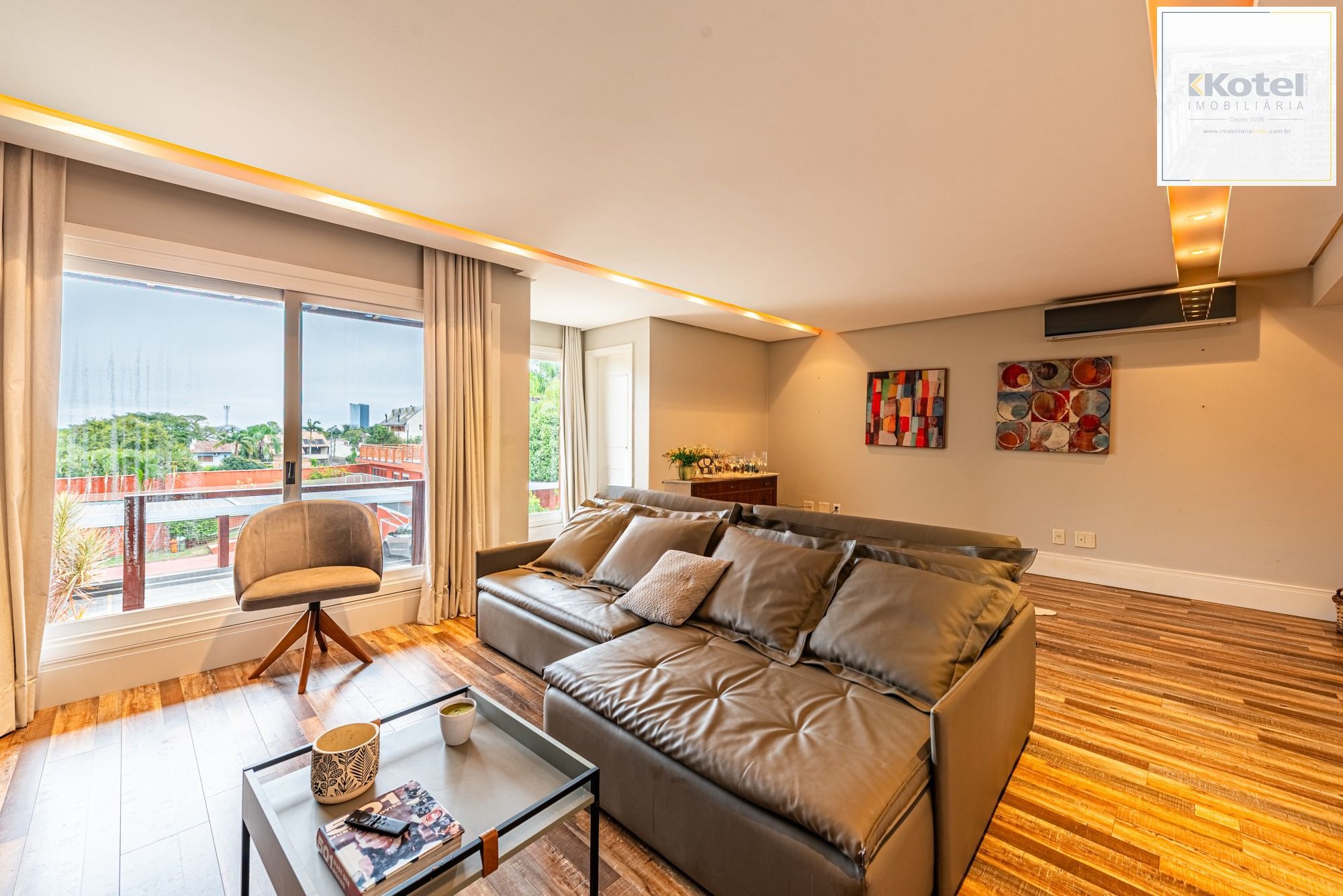 Casa de Condomínio, 3 quartos, à venda, 405 m², Cristal - Porto Alegre — foto 2
