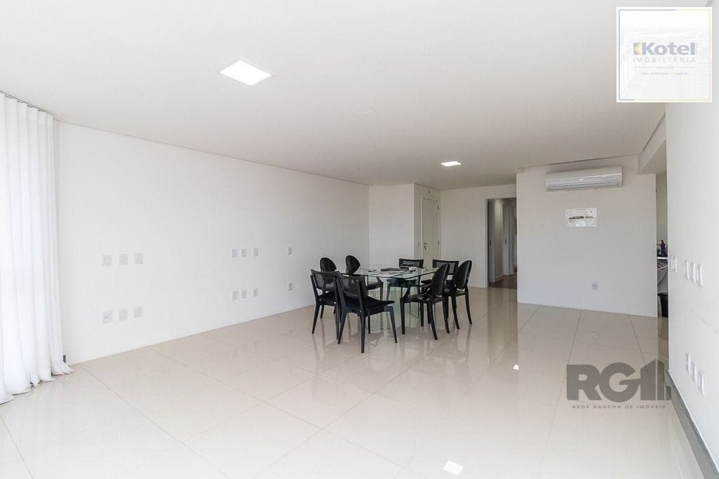 Excelente cobertura de 238m² com 3 dormitórios e 2 vagas. — foto 4