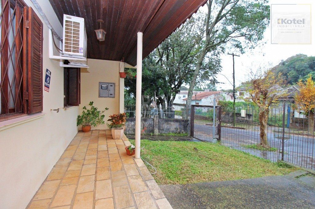 Casa para Venda - 150m², 4 dormitórios, sendo 1 suites, 3 vagas - Nonoai — foto 5