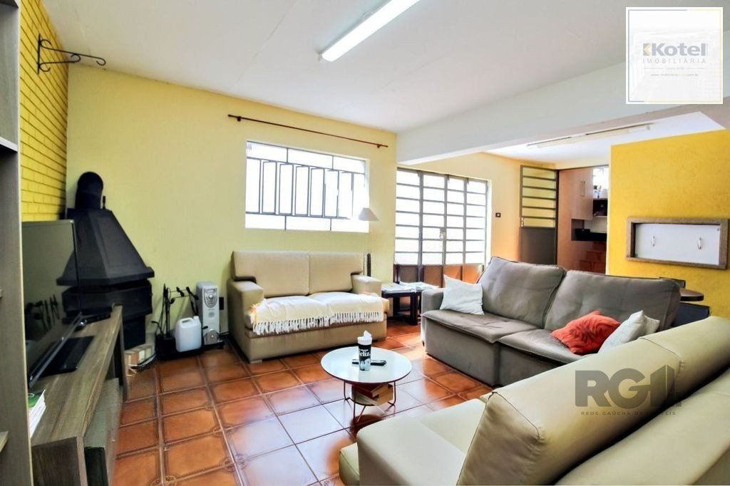 Casa 4 Dormitórios Bairro Gloria. — foto 3