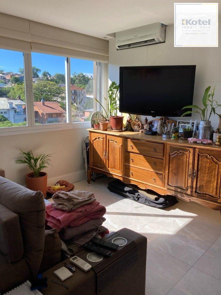 Apartamento de 2 quartos , suite ,  garagem em Condomínio Clube no bairro Teresópolis — foto 4