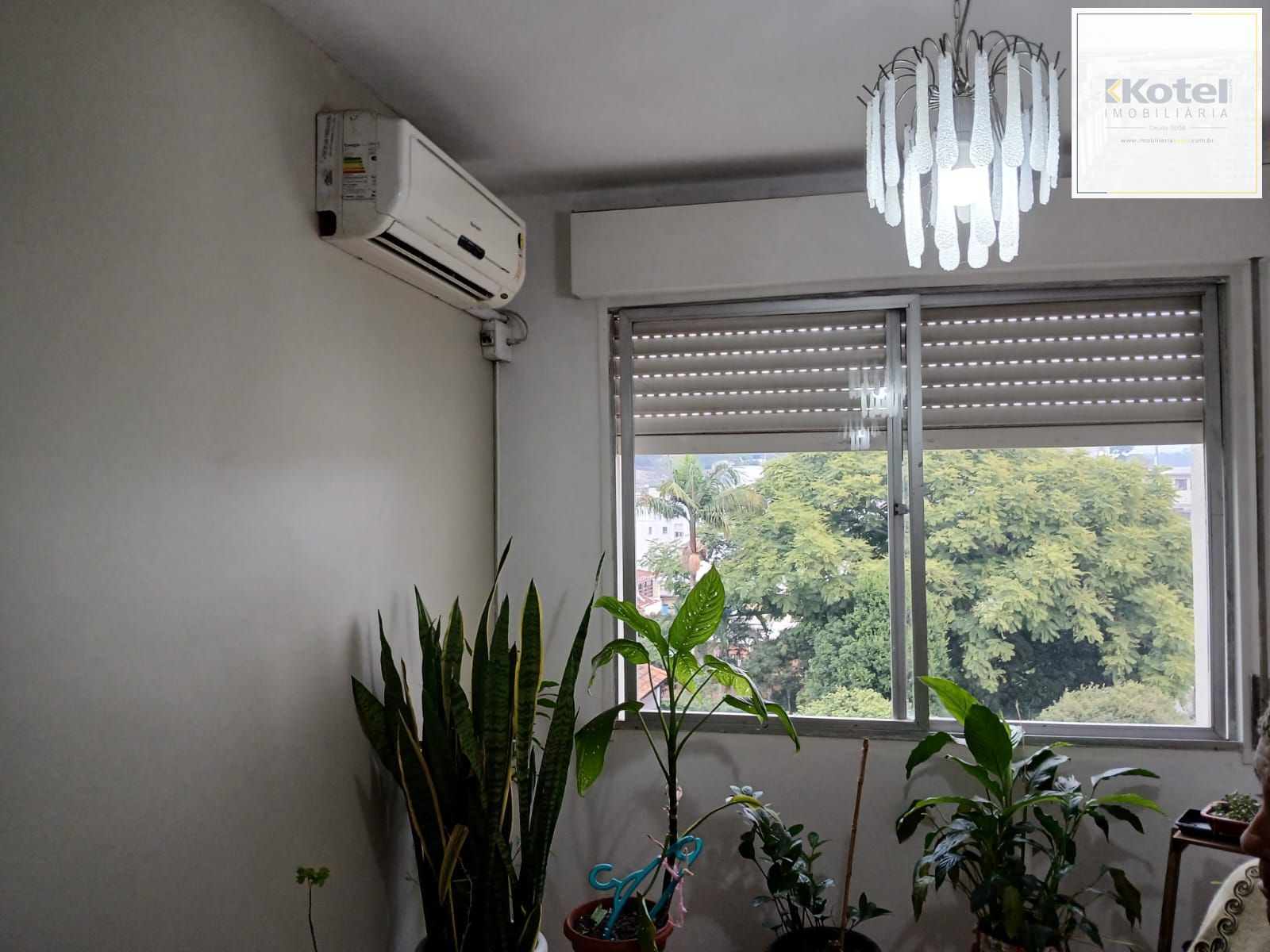 Apartamento de 02 dormitorios na Rua Nunes,bairro Medianeira -Porto Alegre — foto 3