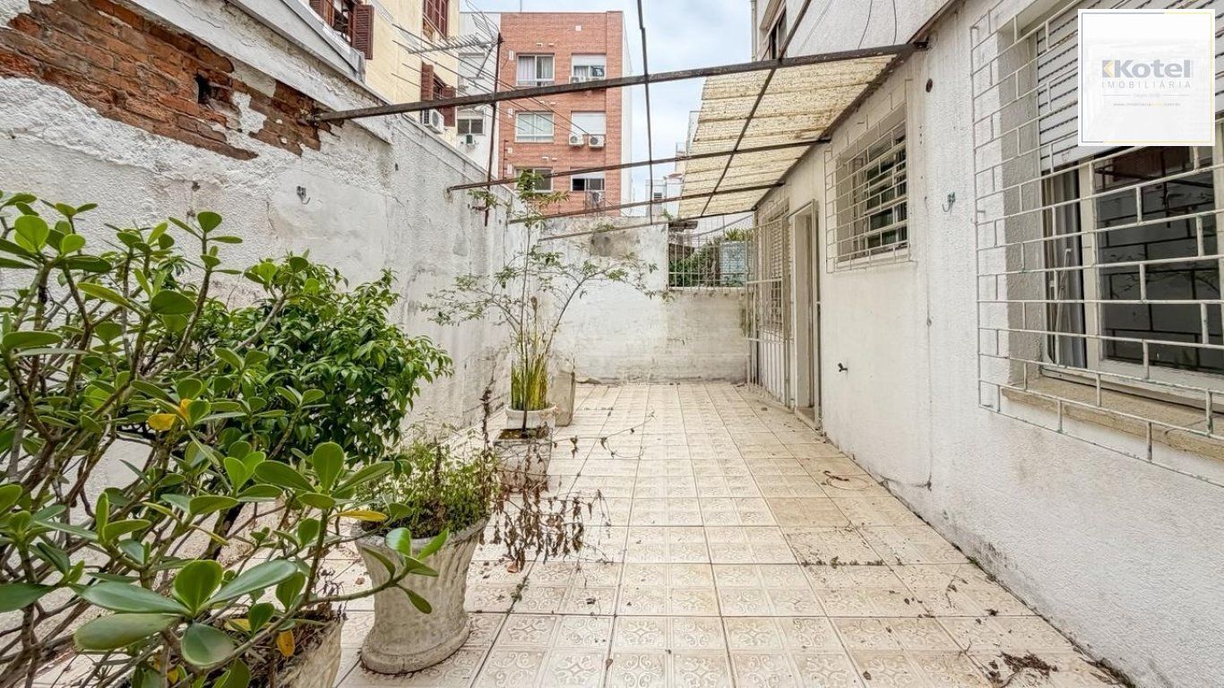 Apartamento com 2 quartos e 77m² à venda em Bom Fim, Porto Alegre. Rua Tomaz Flores, Bom Fim, Porto Alegre — foto 2