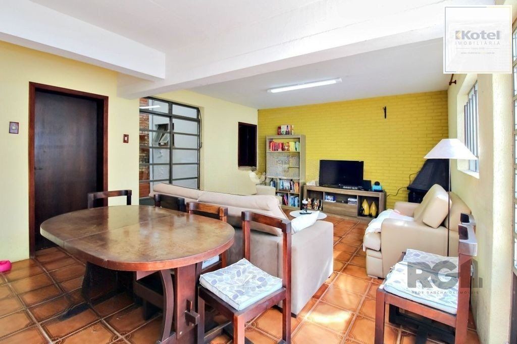 Casa 4 Dormitórios Bairro Gloria. — foto 4